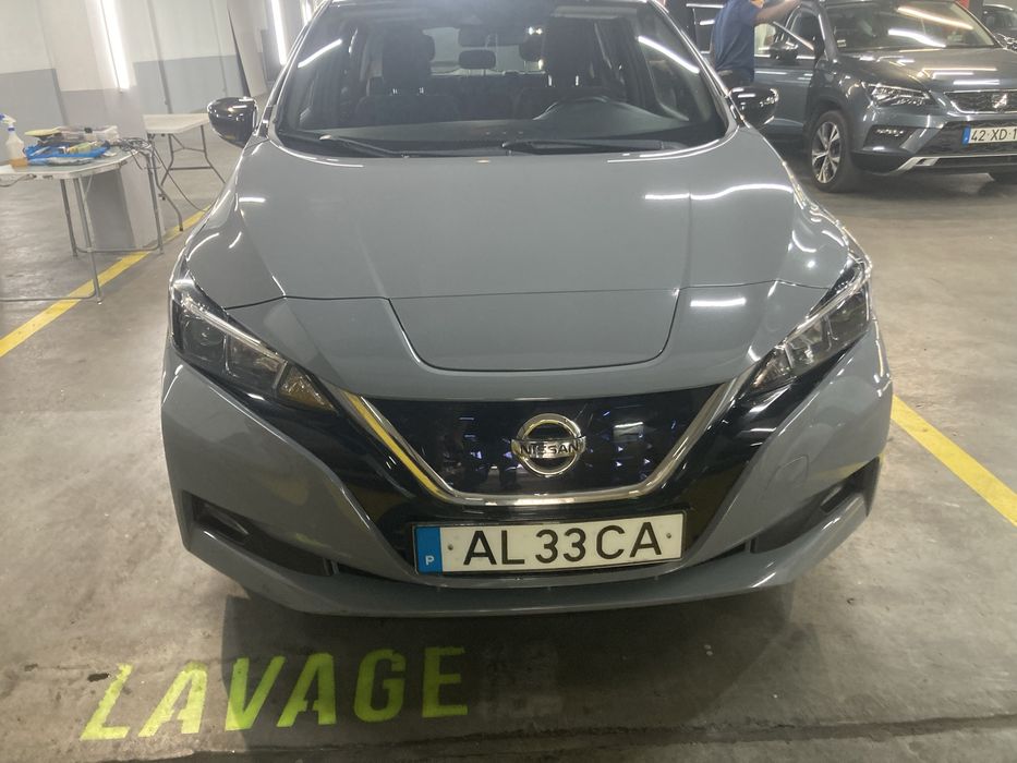 Vendo nissan leaf