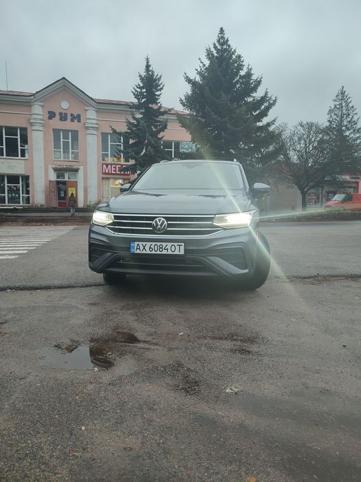 Фольксваген Тигуан 2022 .