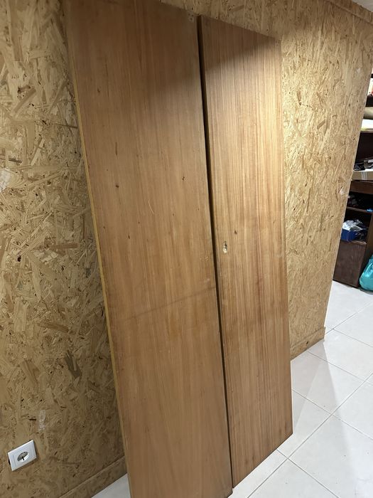 Portas para roupeiros sem ferrangens