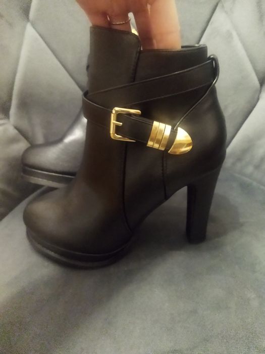 nowe czarne buty botki 39 obcas platforma eleganckie ocieplane