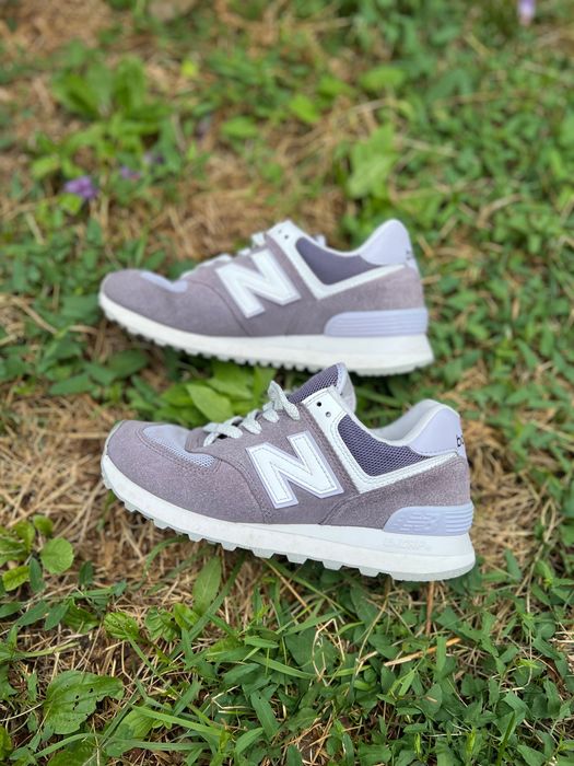 Жіночі кросівки NEW BALANCE 574