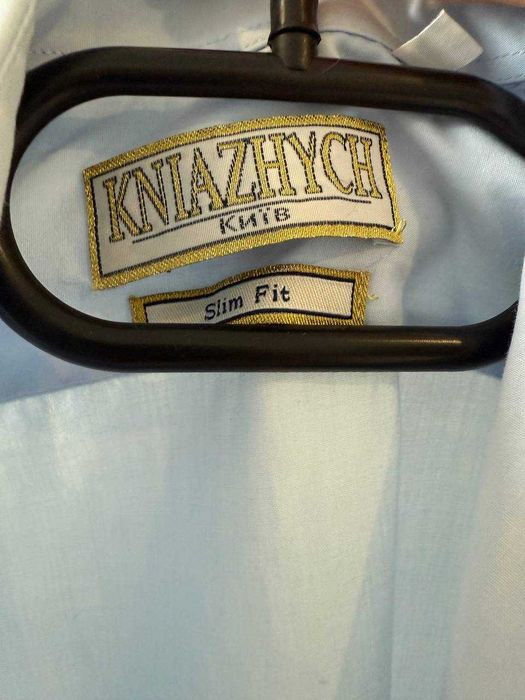 Жіночі сорочки класичного крою.