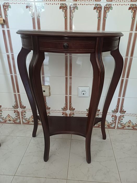 Móvel de telefone antigo