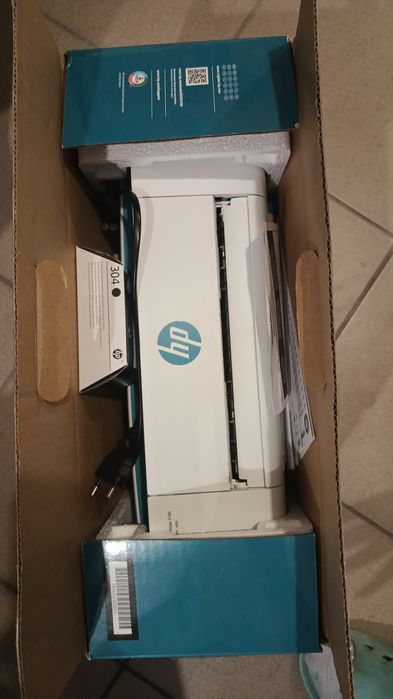 Drukarka HP jak nowa z tuszem czarnym hp advantage 3789