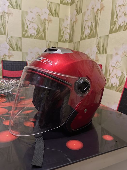 Шолом L.56, б/у в гарному стані……..