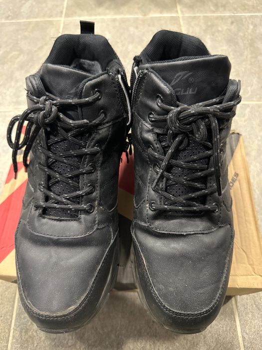 Черевики зимні,42.5 розмр,27стопа,бу,одягали 2 рази максимум