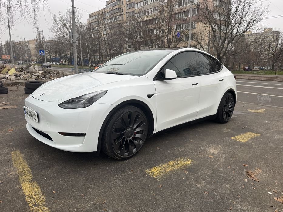 Продам Tesla Model Y Performance 2022рік 82квт