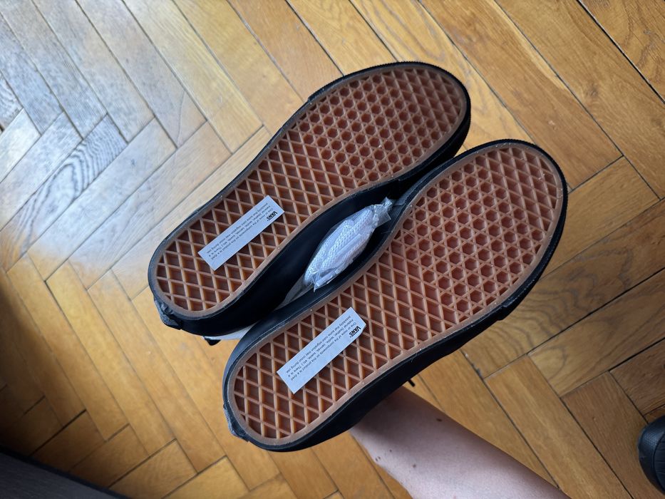 Buty Vans Skate Safe Low (atiba bone white/black) roz. 42n