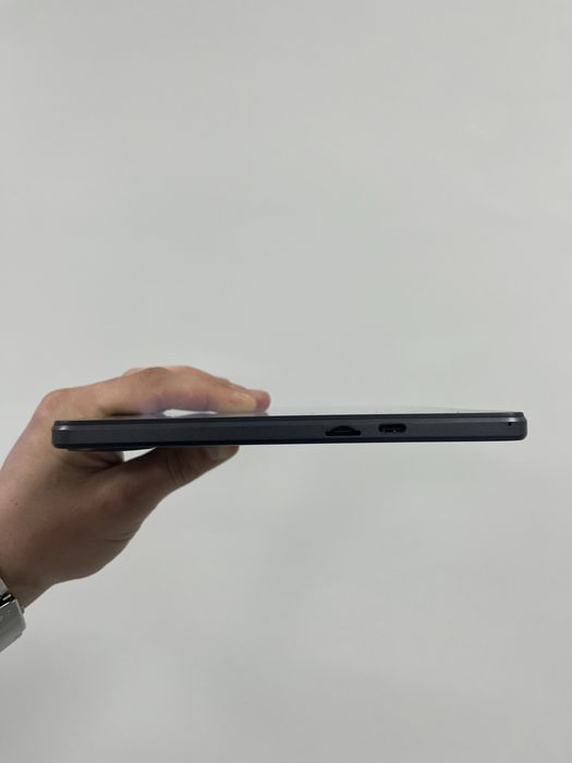Планшет Blackview Tab 7 3/64 стан ідеал