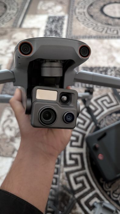тепловізійний дрон Autel Evo Max