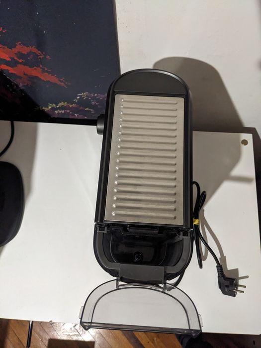 Кавоварка Electrolux E6EC1-6BST