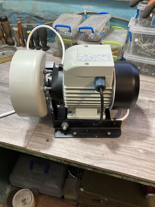 Электроточило,наждак 370Вт