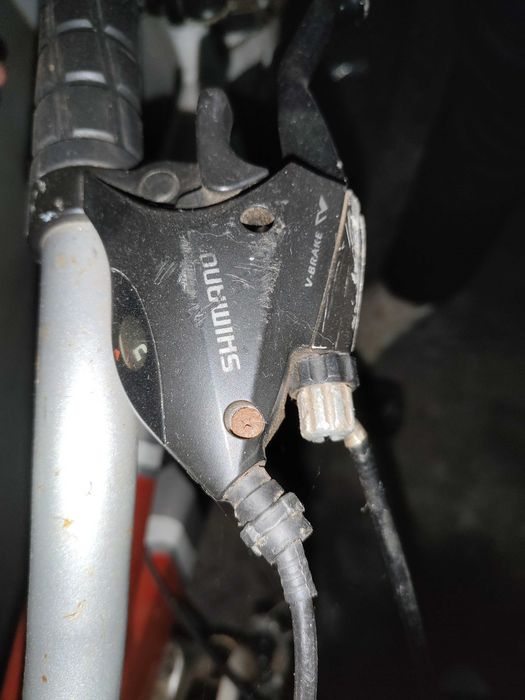 Bicicleta Berg com material Shimano