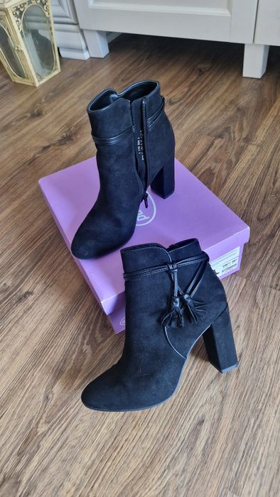 Botki damskie Deichmann – rozmiar 36 – eleganckie na obcasie