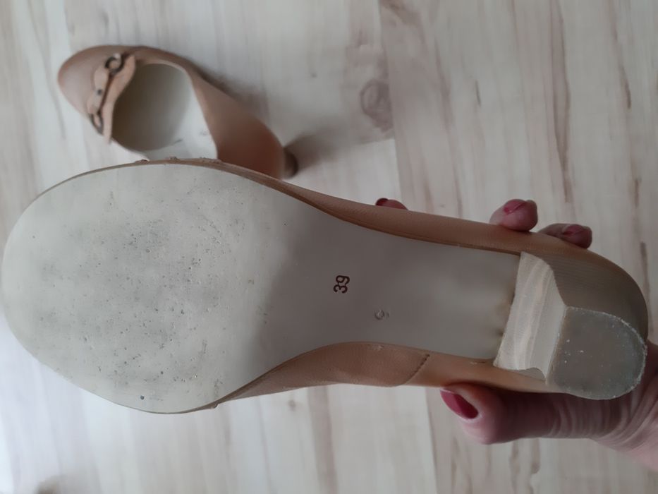 Mirabel buty ze skóry r 39