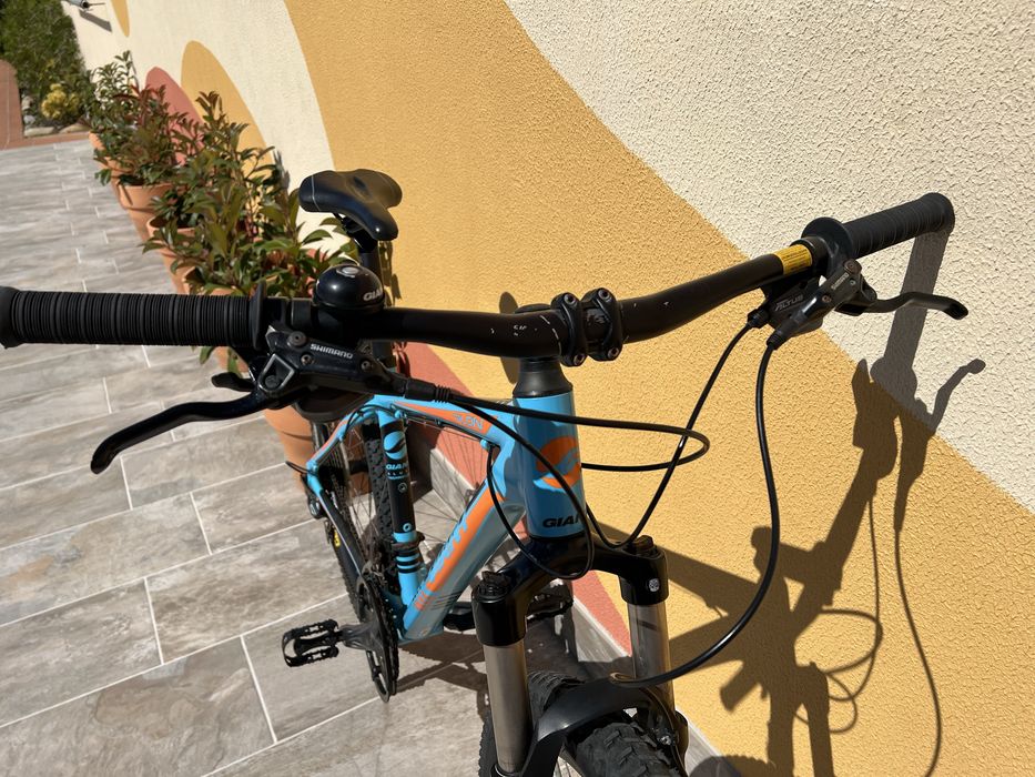 Bicicleta BTT GIANT TALON 27,5”
