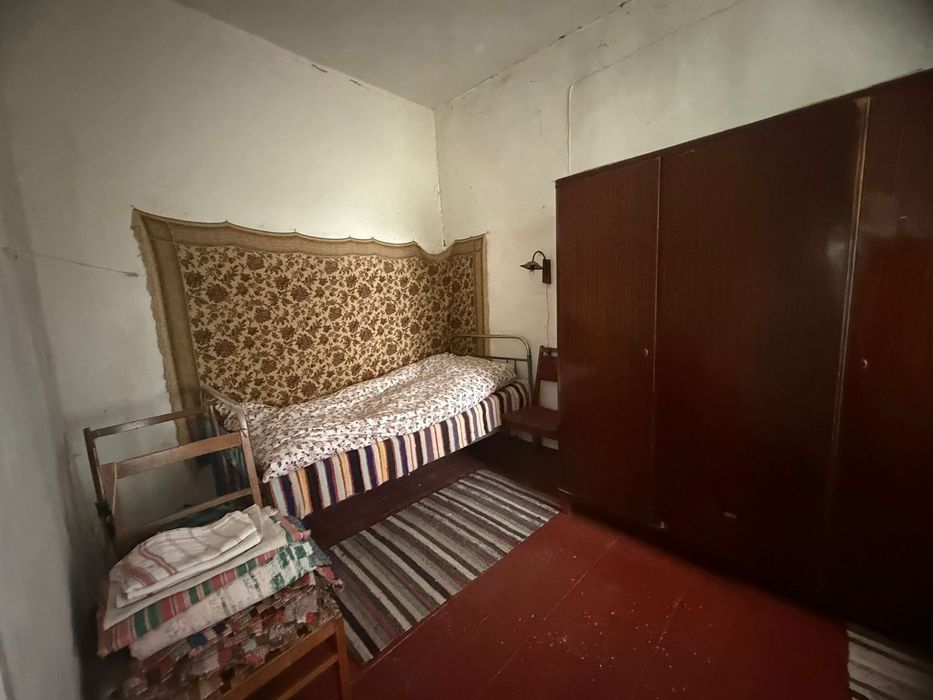 Продам будинок в селі Красилівка над трасою