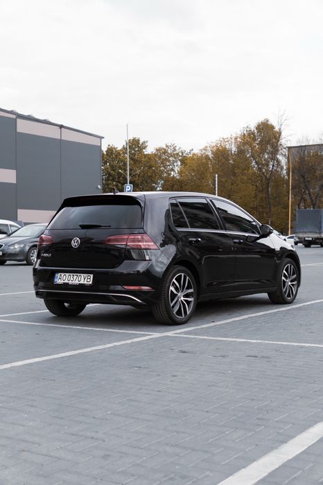 Volkswagen e-golf Вольксваген е гольф