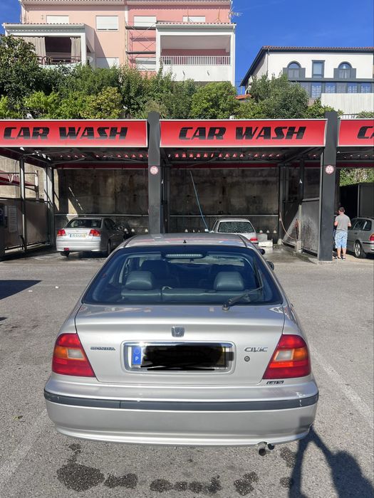 Honda civic 99 em Bom estado