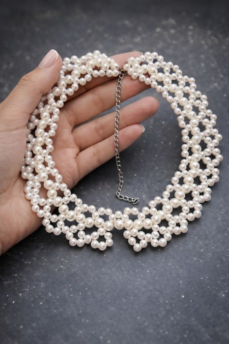 Kołnierz z perełek