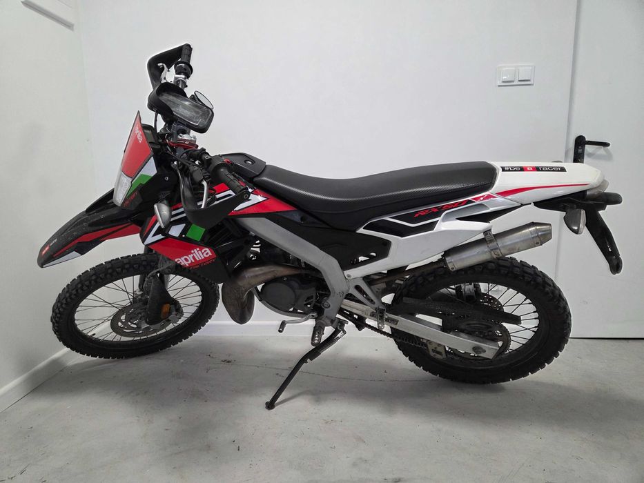 Supermoto Aprilia RX 50 2018 na kategorię AM