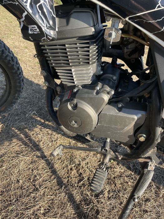 Мотоцикл Geon x-road 202