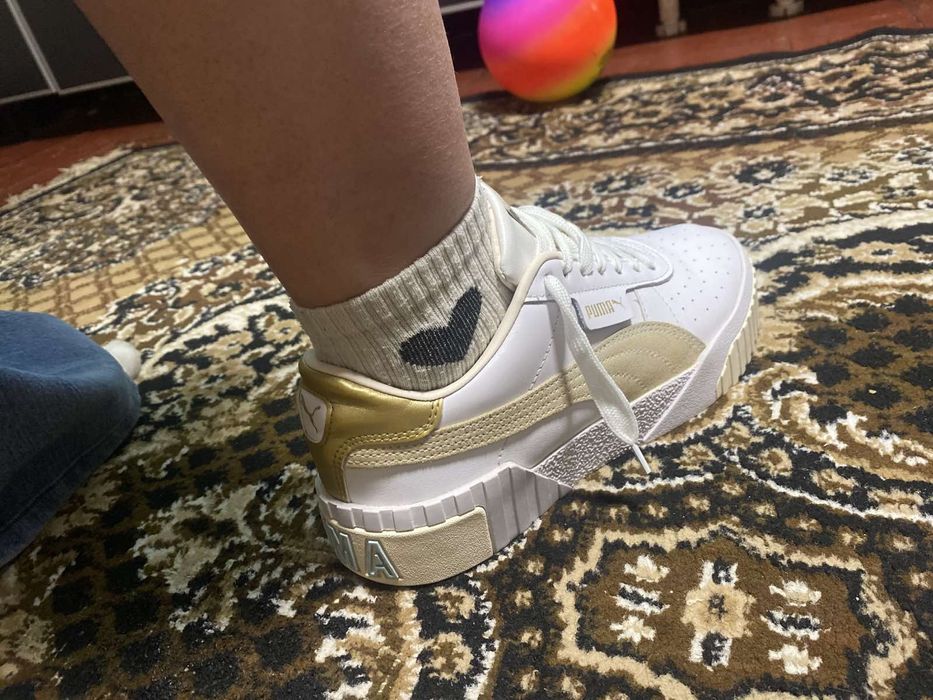 Кроссовки  puma жіночі