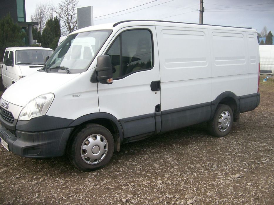 Iveco DAILY, L2 - H1, Długi - Niski  Super Stan, Śliczny , Gotowy do Pracy, 3200 kg na haku