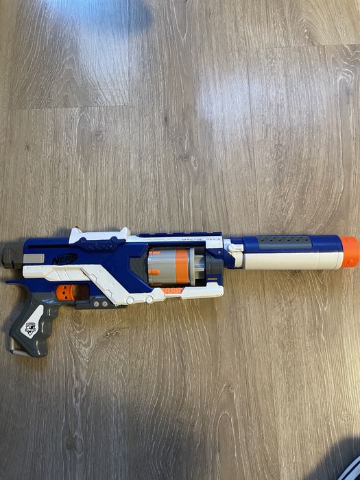 Pistolet Nerf spectre rev-5