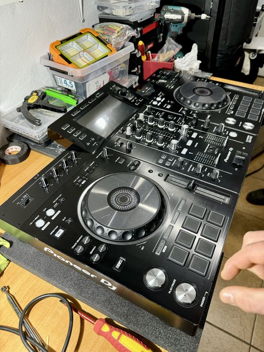 Pioneer RX2 kontroler DJ