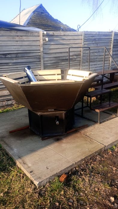 Малий банний чан “Пан Степан”  — діам. 2 м на 3-4 особи.