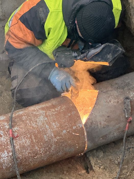 Przeciski pod drogami- rura stalowa ,przyłącza wody i Kanalizacji