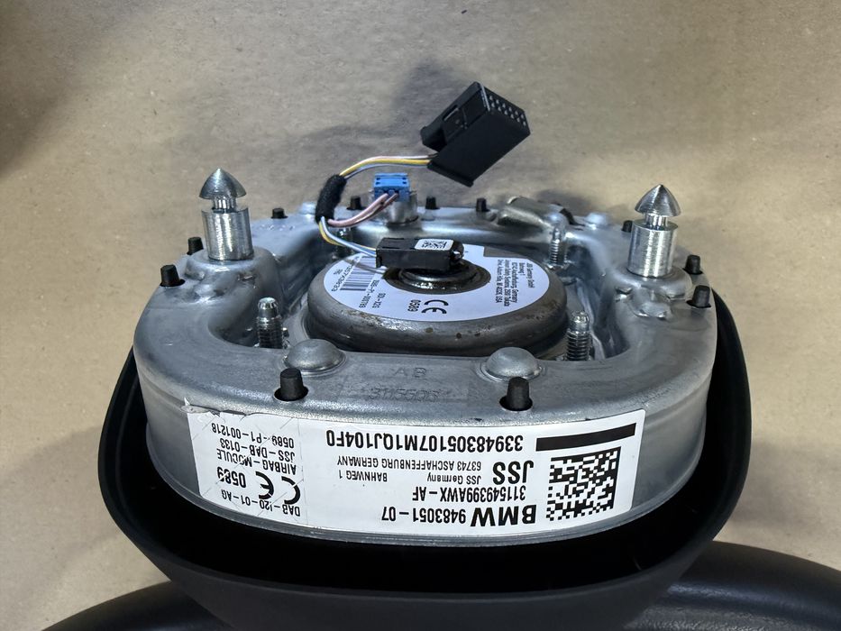 Bmw IX i20 кермо руль airbag