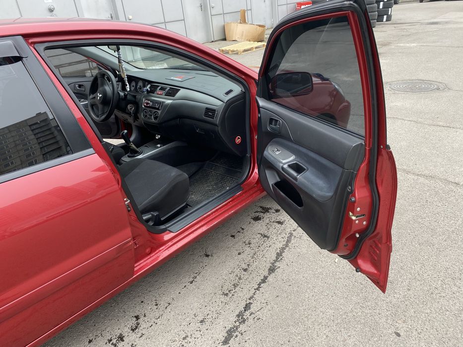 Продам MITSUBISHI Lancer 9