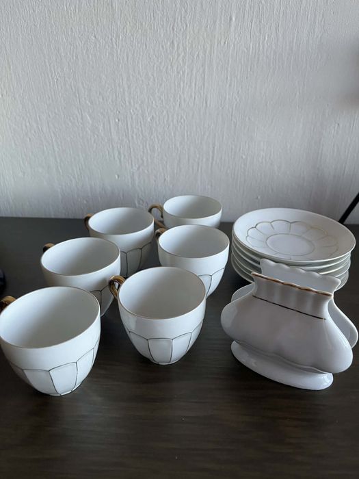Zestaw filiżanek Victoria China 6 szt talerzyki mlecznik