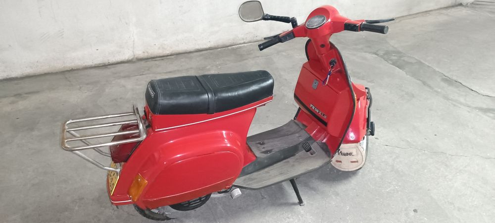 Vespa piaggio  50 pk