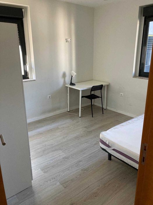 Quarto Individual para Estudante | Polo Universitário | 320€