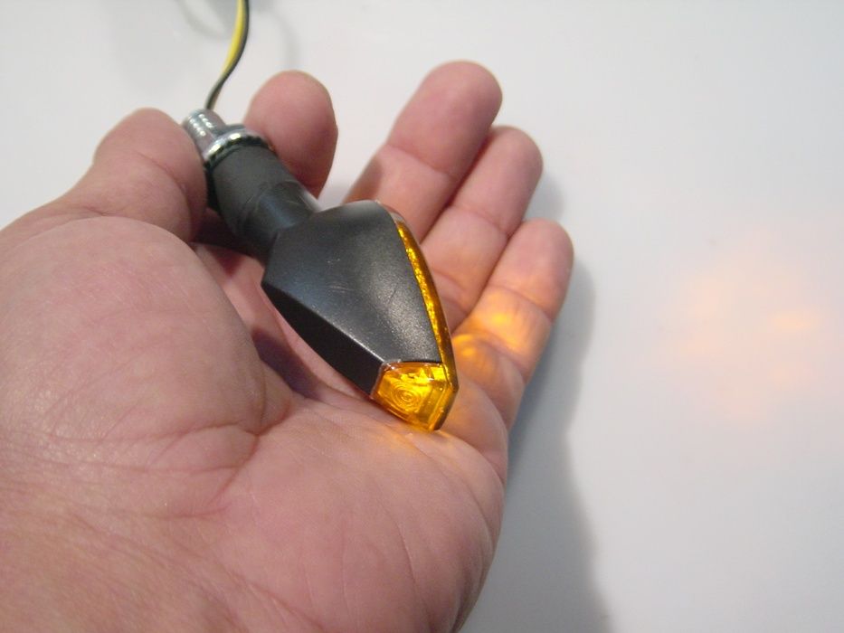 Piscas LED para mota