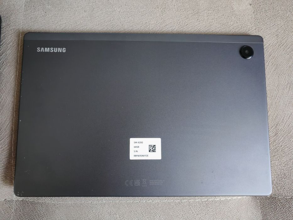 Tablet Galaxy Tab A8 plus etui