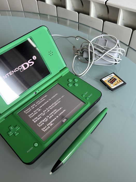 Nintendo DS XL Verde