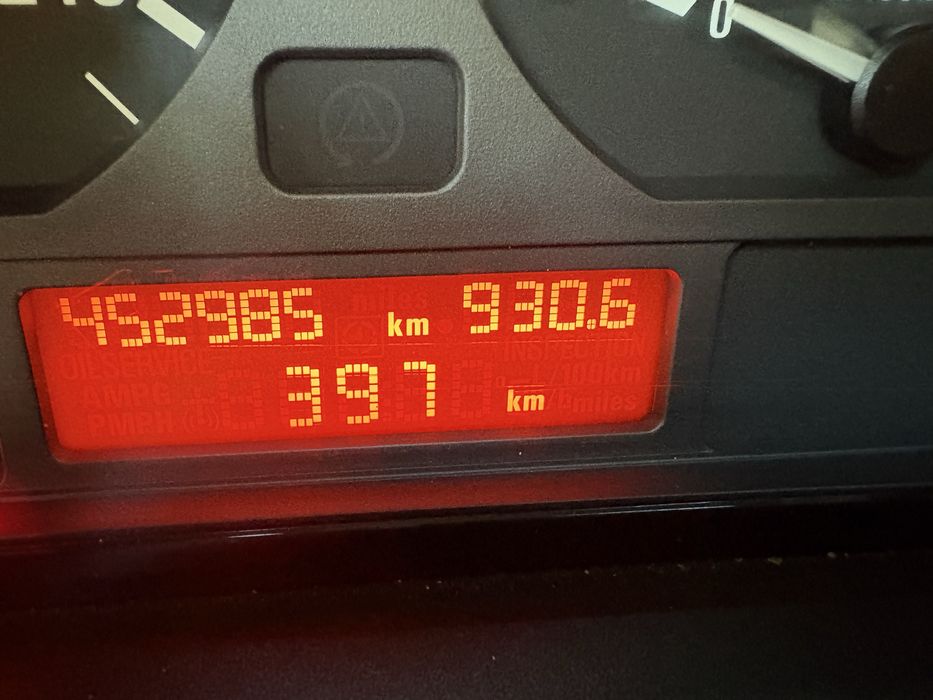 BMW 320D продам