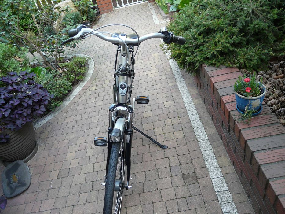 Rower elektryczny RIH  Omega 28"/48 holender,manetka,nożny
