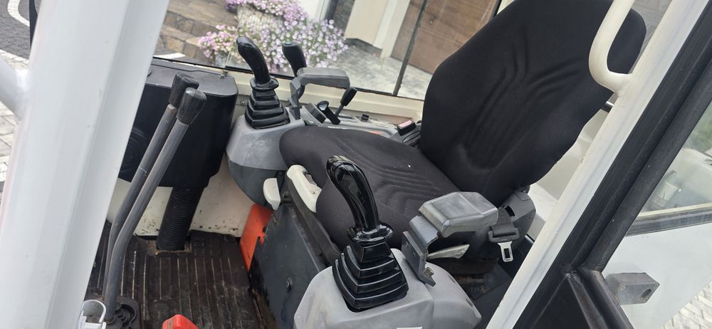 Minikoparka kubota 1.7t Mocna koparka