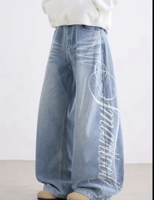 Штани з надписом