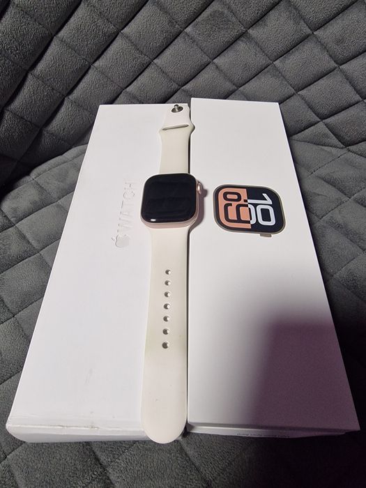 Apple Watch 10 GPS 42mm Rose Gold S/M (Model A2997)