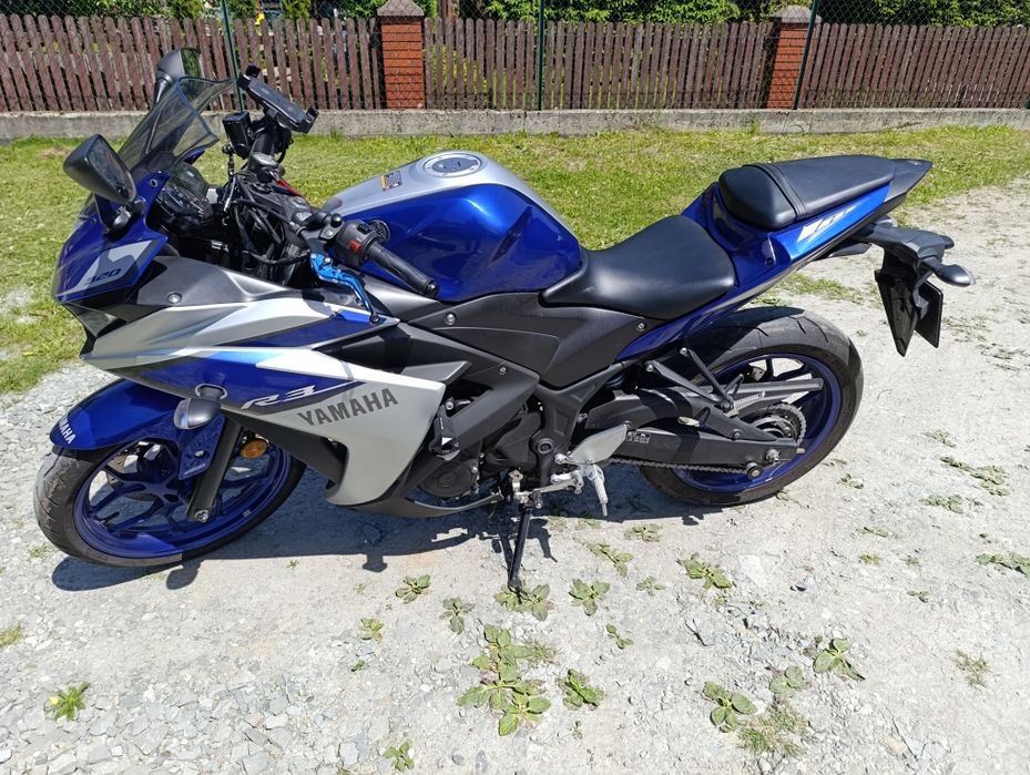 Yamaha YZF R3 2015