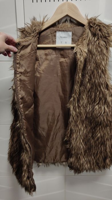 Kamizelka Pull&Bear r. S futerko