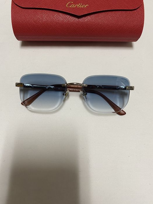 Oculos Cartier com lentes azuis e com bolsa
