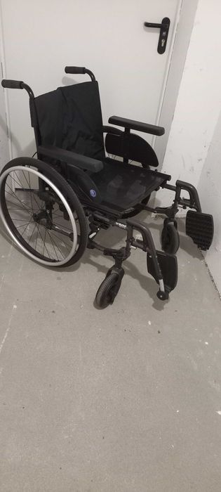 Wózek ręczny inwalidzki Lekki - dla dorosłych V500 Active