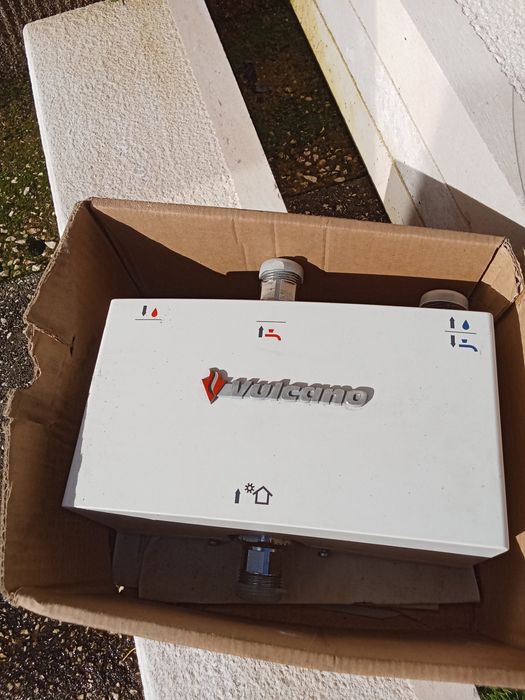 Módulo solar Vulcano em excelente estado na caixa original